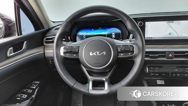 Kia K5 Hybrid 3rd Generation 2023 Черный из Кореи, фото 5