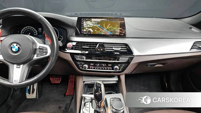 BMW 5 Series (G30) 2019 Черный из Кореи, фото 5