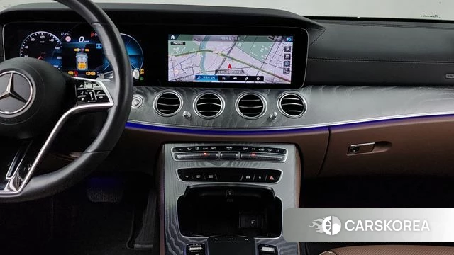 Mercedes-Benz E-Class W213 2022 Серебристо-серый из Кореи, фото 5