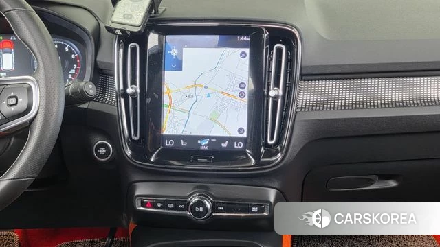 Volvo XC40 2020 Белый из Кореи, фото 5