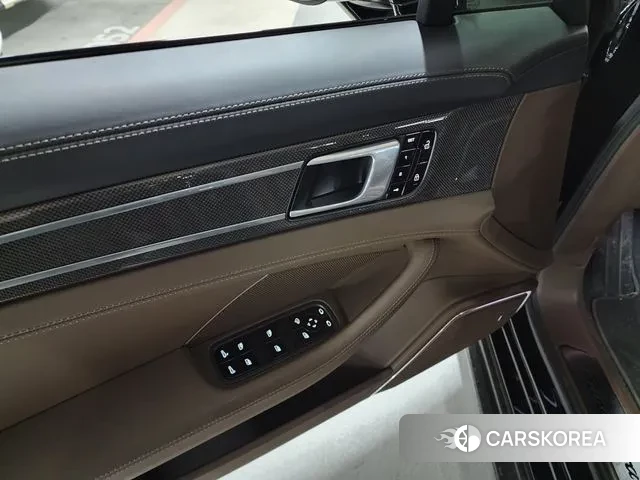 Porsche Panamera (971) 2020 Черный из Кореи, фото 5