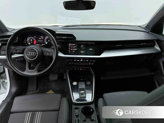Audi A3 2023 Белый из Китая, фото 5