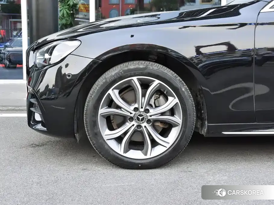 Mercedes-Benz E-Class 2022 Черный из Китая, фото 5