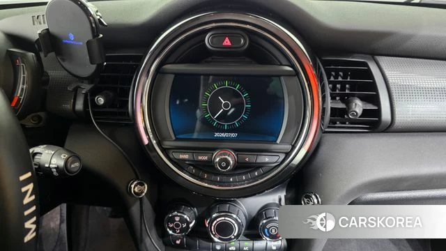 Mini Cooper 2020 Черный из Кореи, фото 5