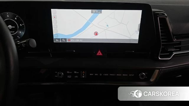 Kia Sportage 5th Generation 2022 Белый из Кореи, фото 5