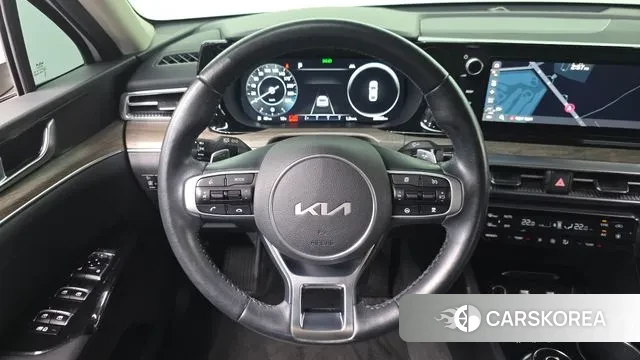 Kia K5 3rd generation 2022 Белый из Кореи, фото 5