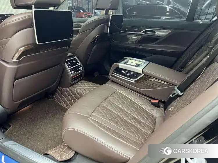 BMW 7 series 2019 Черный из Китая, фото 5