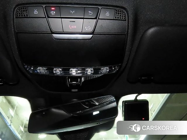 Mercedes-Benz E-Class W213 2022 Белый из Кореи, фото 5