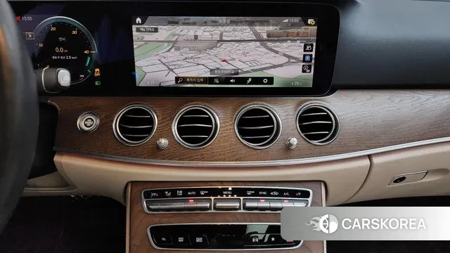 Mercedes-Benz E-Class W213 2021 Белый из Кореи, фото 5