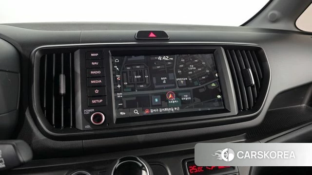 Kia The New Kia Ray 2022 Белый из Кореи, фото 5