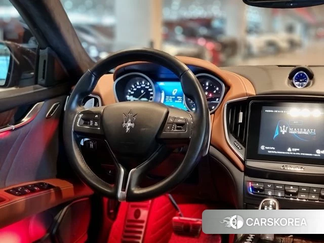 Maserati Ghibli 2018 Синий из Кореи, фото 5
