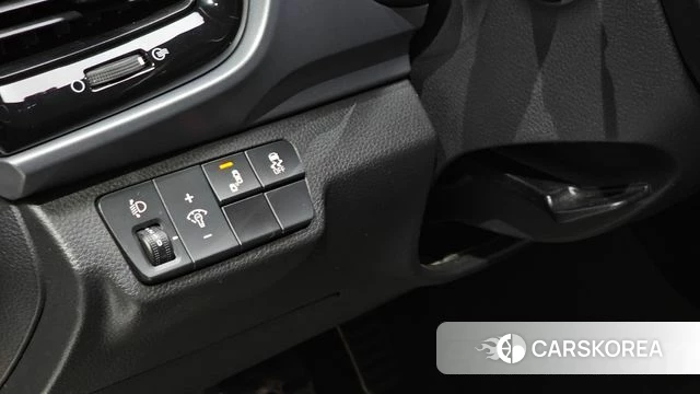 Kia Stonic 2019 Белый из Кореи, фото 5