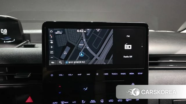Hyundai Staria 2023 Белый из Кореи, фото 5