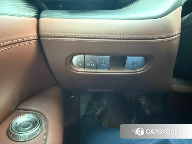 Genesis G90 (RS4) 2023 Черный из Кореи, фото 5
