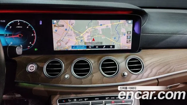 Mercedes-Benz E-Class W213 2021 Белый из Кореи, фото 5