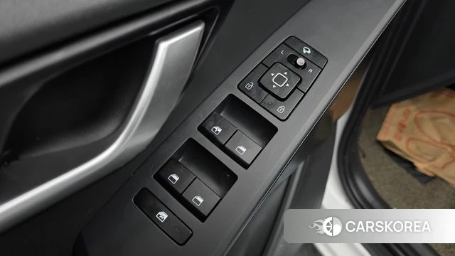 Kia Di Ol Nu Niro 2025 Белый из Кореи, фото 5