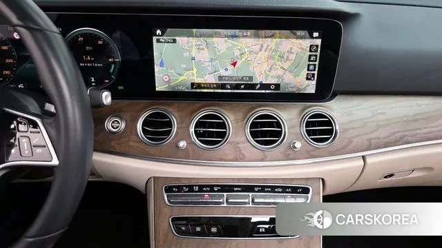 Mercedes-Benz E-Class W213 2022 Черный из Кореи, фото 5