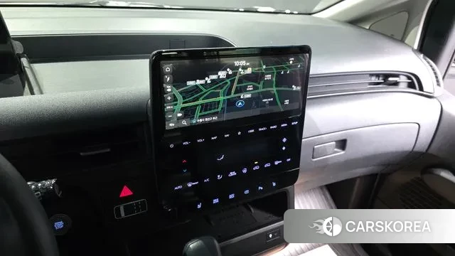 Hyundai Staria 2022 Белый из Кореи, фото 5