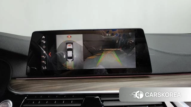 BMW 5 Series (G30) 2019 Белый из Кореи, фото 5