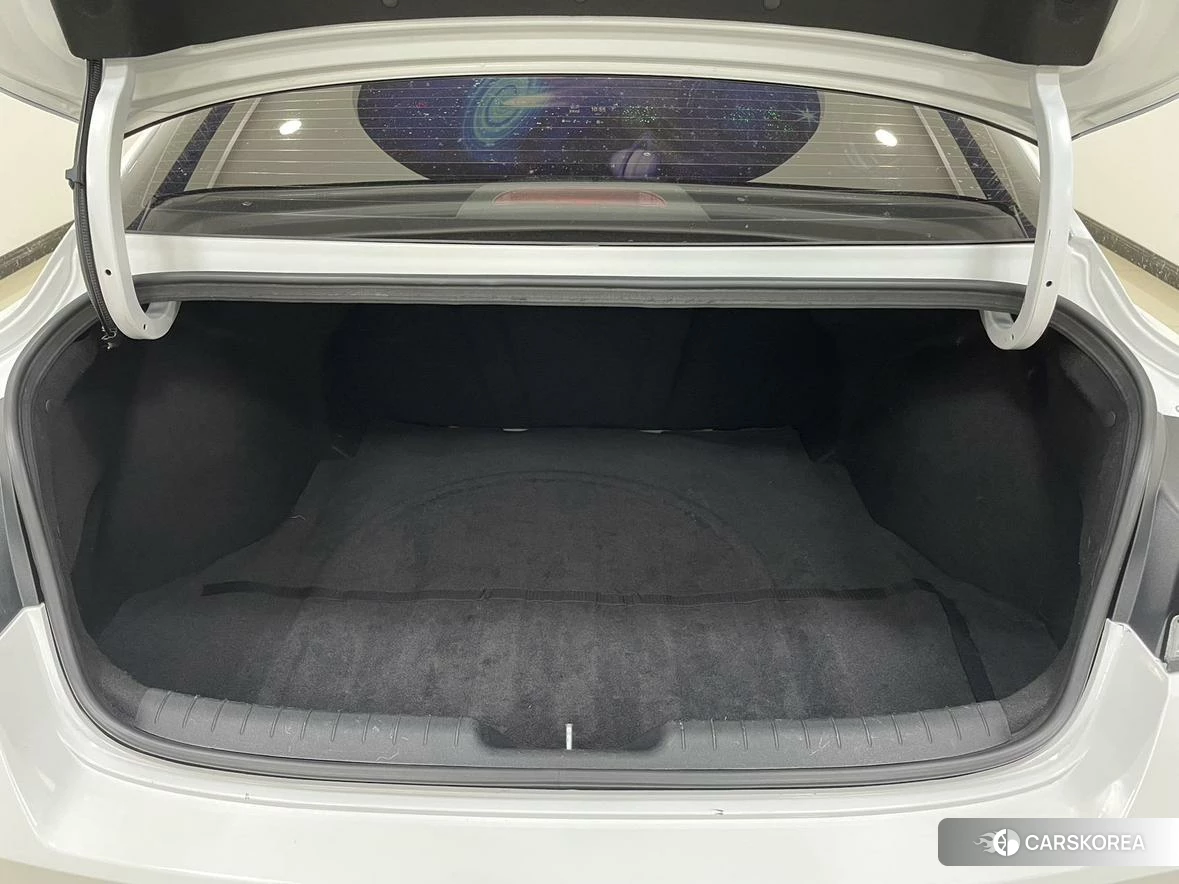 Hyundai Elantra 2020 Белый из Китая, фото 5