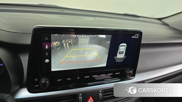 Kia The New K3 2nd generation 2021 Белый из Кореи, фото 5