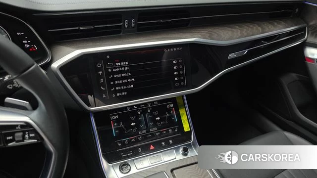 Audi A6 (C8) 2022 Серебристо-серый из Кореи, фото 5