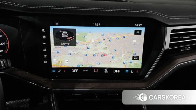 Volkswagen Touareg 3rd generation 2024 Белый из Кореи, фото 5