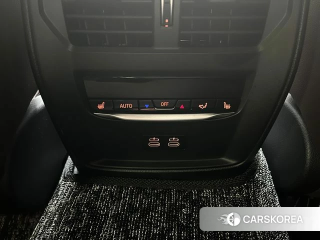 BMW 4 Series (G22) 2021 Небесно-голубой из Кореи, фото 5