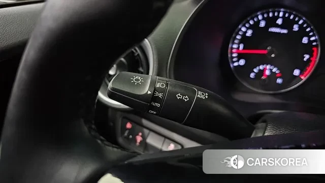 Kia The New K3 2nd generation 2023 Серый из Кореи, фото 5