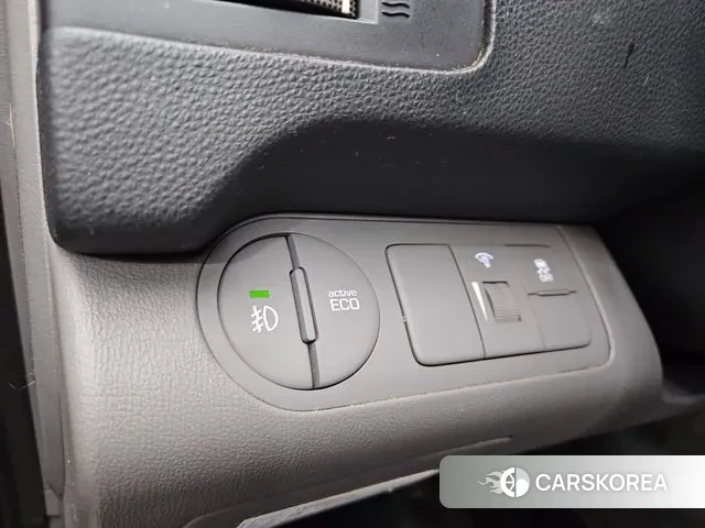 Hyundai The New Grand Starex 2019 Серебристо-серый из Кореи, фото 5