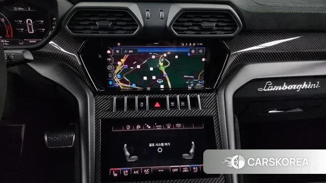 Lamborghini Urus 2023 Белый из Кореи, фото 5