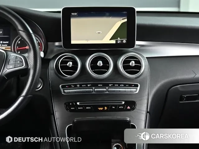 Mercedes-Benz GLC-Class X253 2019 Белый из Кореи, фото 5