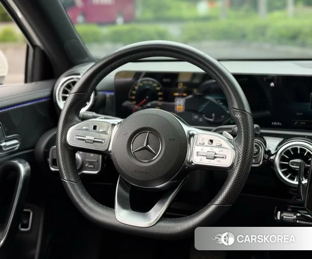Mercedes-Benz Class A 2021 Белый из Китая, фото 5