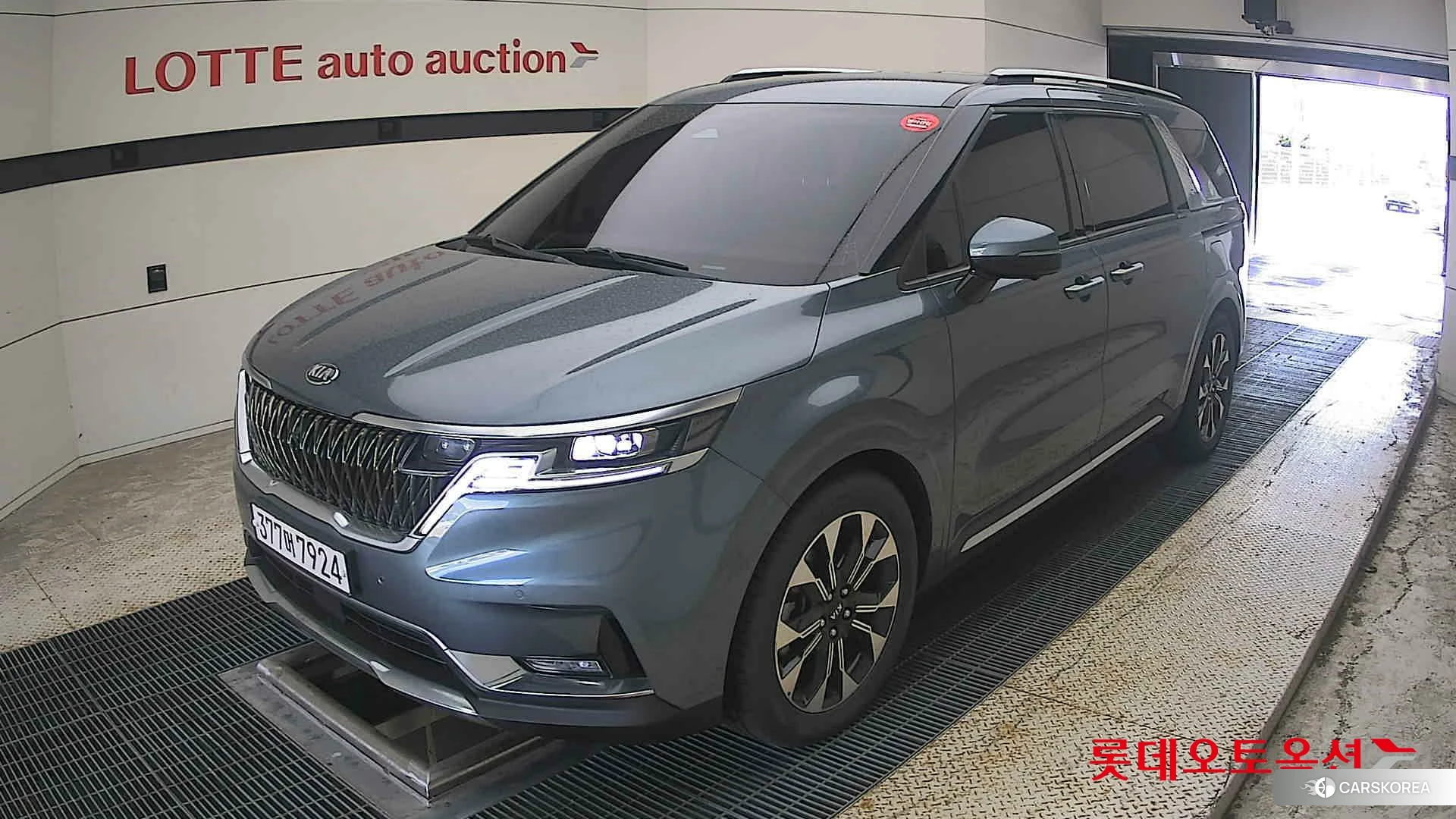 Kia Carnival 2021 Astra Blue из Кореи, фото 5