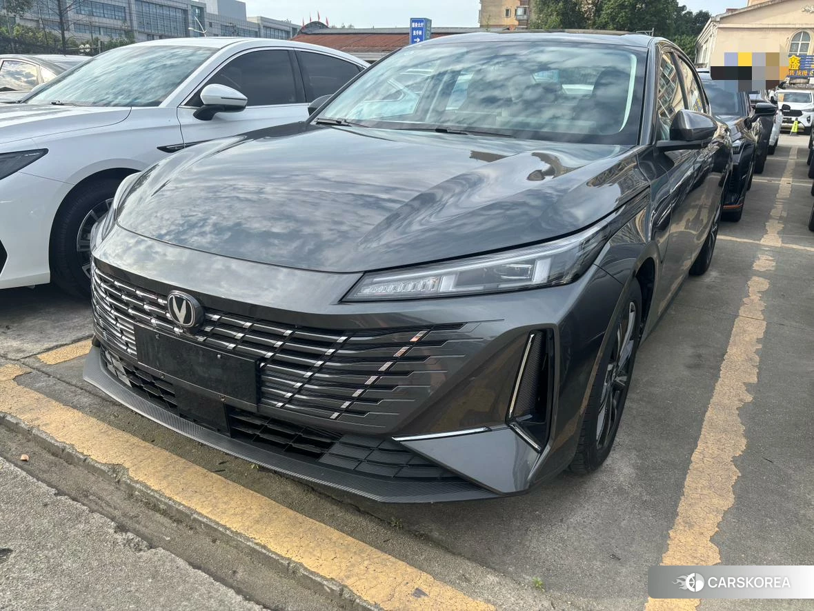 Chang'an Yidong 2024 Темно-серый из Китая, фото 5