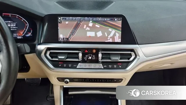 BMW 3 Series (G20) 2022 Белый из Кореи, фото 5