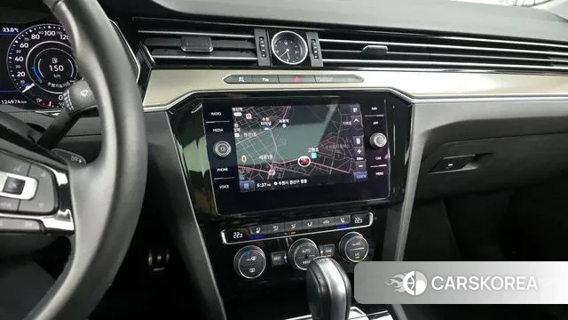 Volkswagen Arteon 2019 Белый из Кореи, фото 5