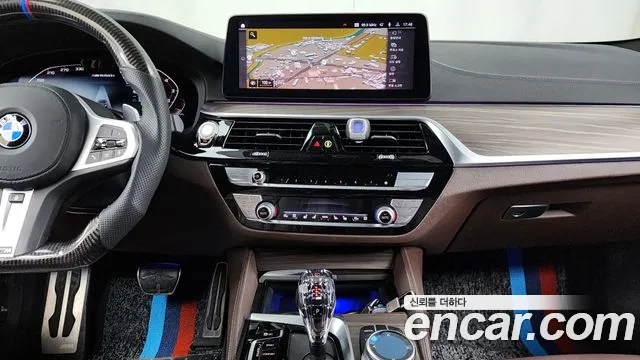 BMW 5 Series (G30) 2020 Белый из Кореи, фото 5