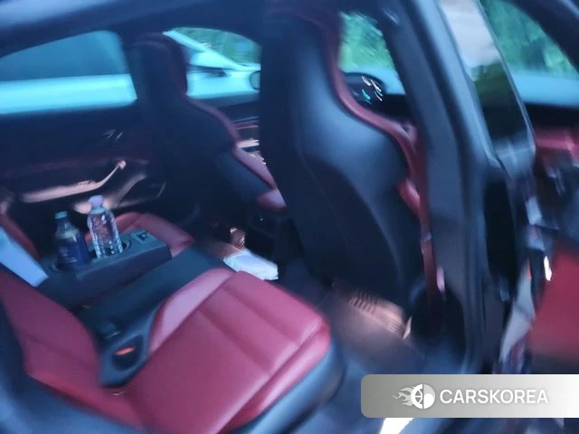 Porsche Taycan 2022 Черный из Кореи, фото 5