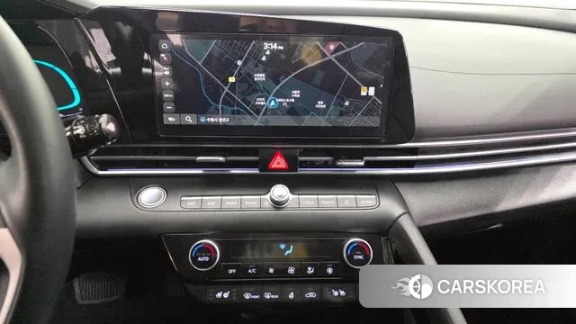 Hyundai The New Avante (CN7) 2024 Белый из Кореи, фото 5