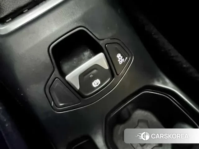 Jeep Renegade 2018 Серебристо-серый из Кореи, фото 5