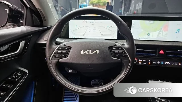 Kia EV6 2023 Белый из Кореи, фото 5