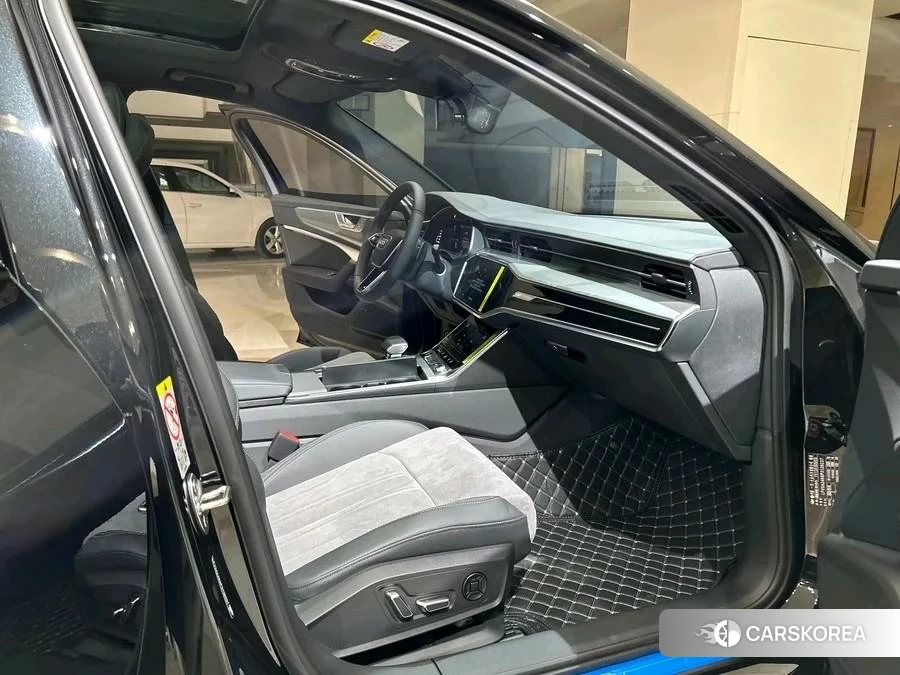 Audi A6L 2022 Черный из Китая, фото 5