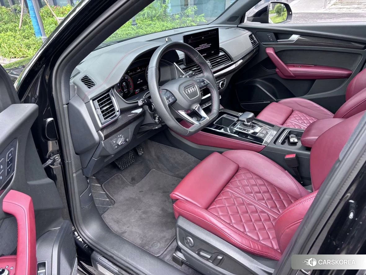 Audi Q5L Sportback 2020 Черный из Китая, фото 5