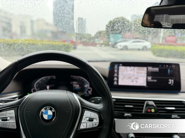 BMW 5 series PHEV 2021 Черный из Китая, фото 5