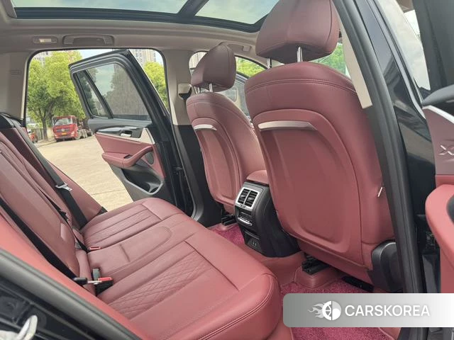 BMW iX3 2024 Черный из Китая, фото 5