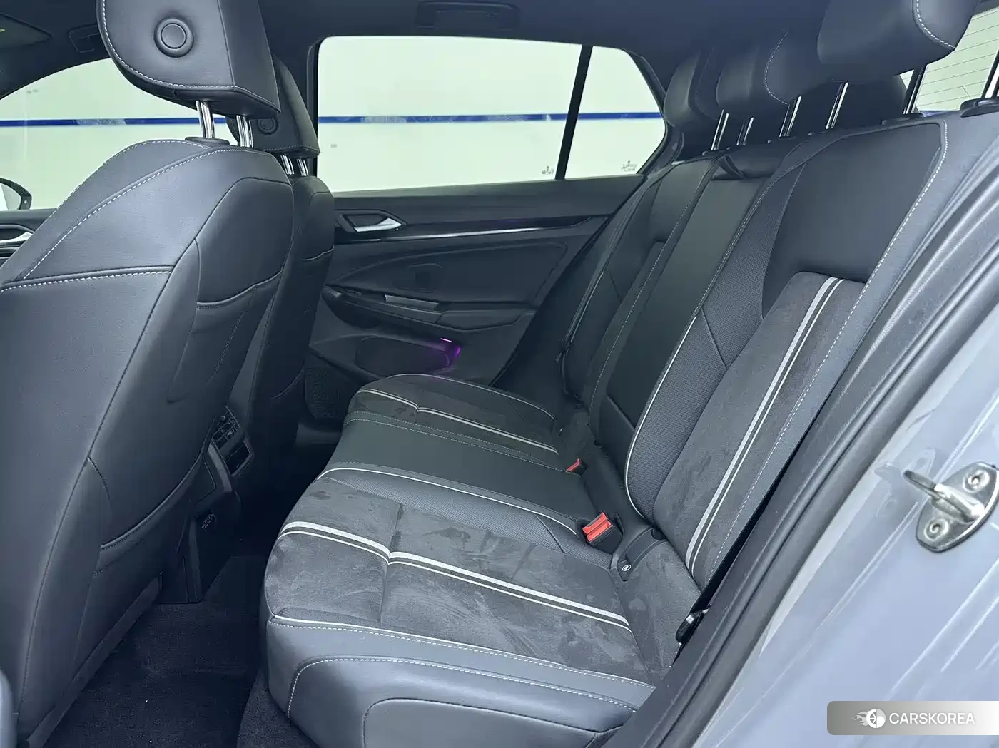 Volkswagen Golf 2022 Silver/gray из Китая, фото 5