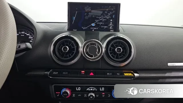 Audi New A3 2019 Черный из Кореи, фото 5