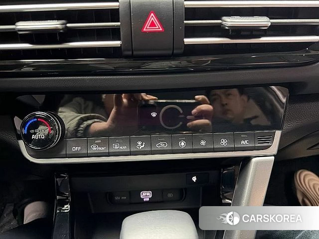 Kia Seltos 2022 Белый из Кореи, фото 5