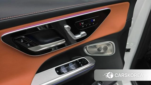 Mercedes-Benz GLC-Class X254 2025 Белый из Кореи, фото 5